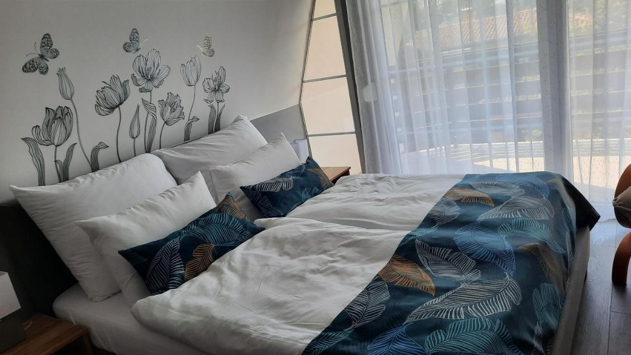 Balaton Legendaja Apartman シオーフォク エクステリア 写真